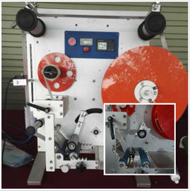 Stable Performance Semi Automatic Bottle Labeler / Flat Bottle Labeling Machine