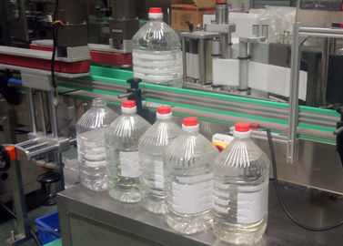 Reliable Safety Oil Volumetric Liquid Filling Machine Compact Structure